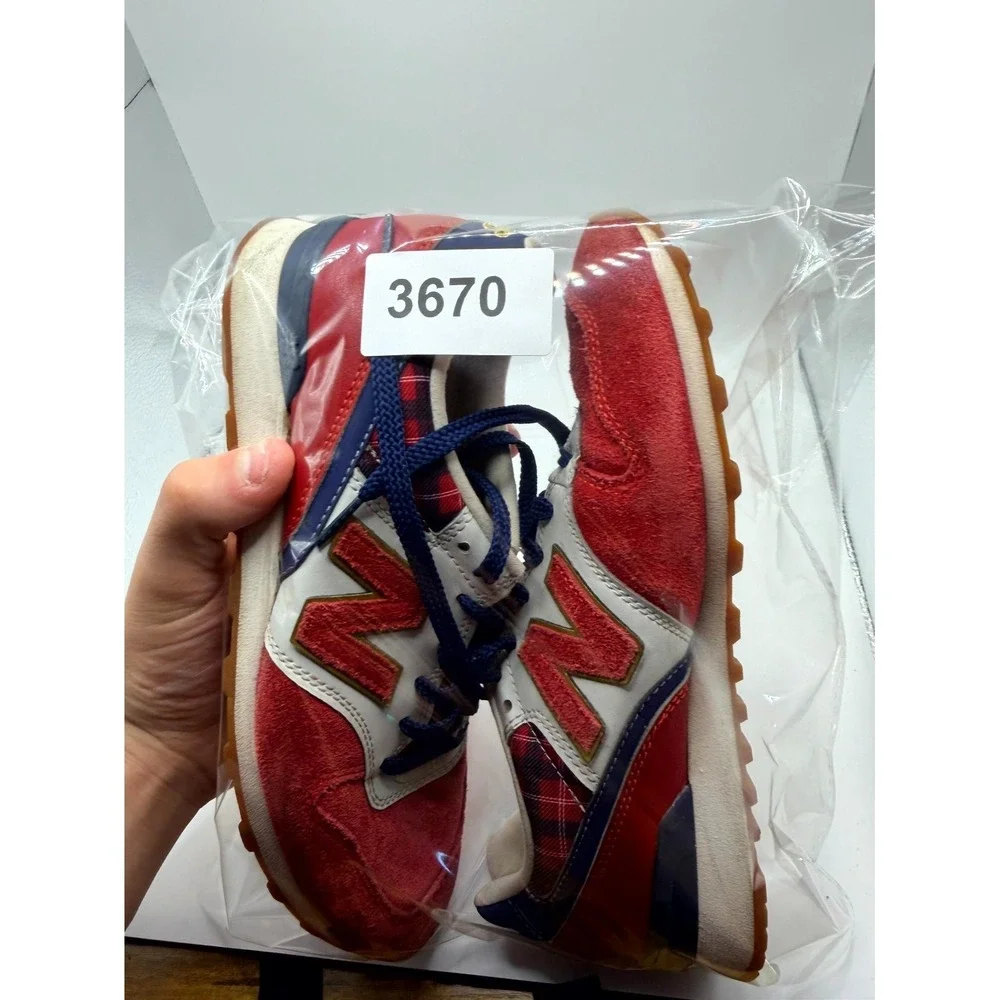 New Balance 996 Series WR996CC Women 8 D Sneaker Red Suede Low Top Lace Up Shoes